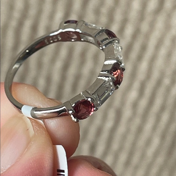Natural Garnet & Moissanite Half Eternity Ring in 925 Sterling Silver Size 8 - Picture 8 of 9